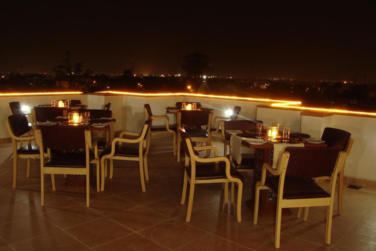 Aurum Boutique Hotel Jaipur Buitenkant foto